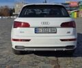 Білий Ауді Ку 5, об'ємом двигуна 1.97 л та пробігом 115 тис. км за 32000 $, фото 3 на Automoto.ua