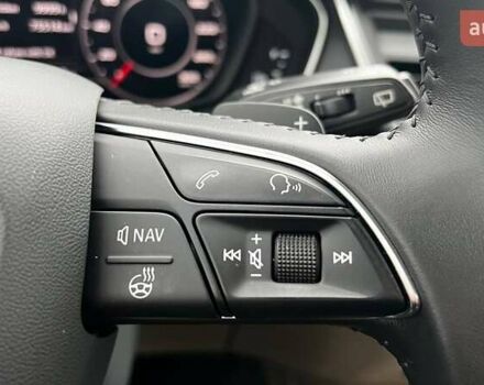 Белый Ауди Ку 5, объемом двигателя 2 л и пробегом 142 тыс. км за 25990 $, фото 74 на Automoto.ua