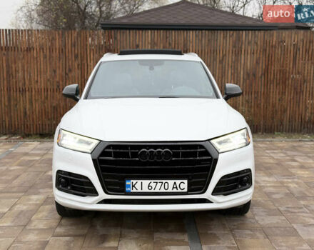Белый Ауди Ку 5, объемом двигателя 1.98 л и пробегом 60 тыс. км за 26900 $, фото 2 на Automoto.ua