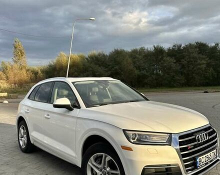 Белый Ауди Ку 5, объемом двигателя 1.98 л и пробегом 143 тыс. км за 24000 $, фото 2 на Automoto.ua