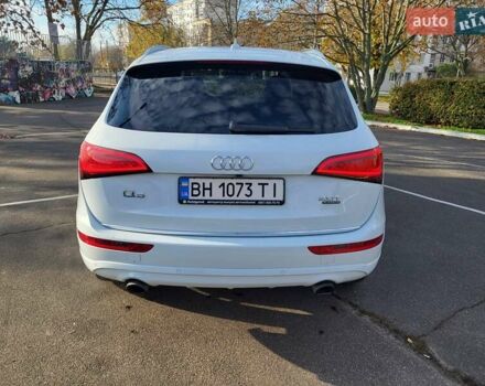 Білий Ауді Ку 5, об'ємом двигуна 1.98 л та пробігом 73 тис. км за 17800 $, фото 4 на Automoto.ua