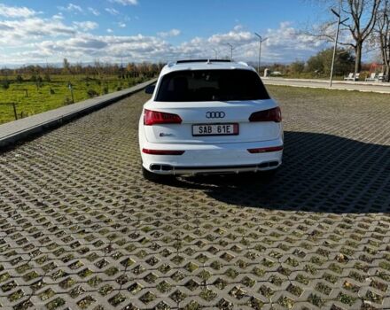 Белый Ауди Ку 5, объемом двигателя 2.9 л и пробегом 116 тыс. км за 31999 $, фото 3 на Automoto.ua