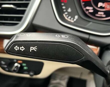 Белый Ауди Ку 5, объемом двигателя 2 л и пробегом 142 тыс. км за 25990 $, фото 77 на Automoto.ua