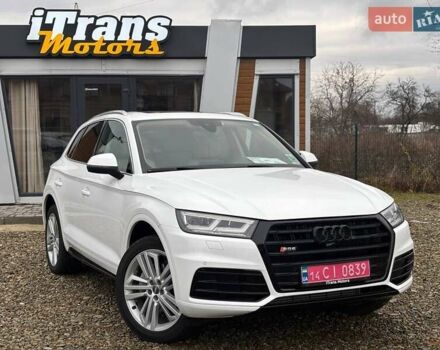 Білий Ауді Ку 5, об'ємом двигуна 2 л та пробігом 215 тис. км за 22000 $, фото 1 на Automoto.ua