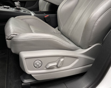 Белый Ауди Ку 5, объемом двигателя 2 л и пробегом 105 тыс. км за 34999 $, фото 3 на Automoto.ua