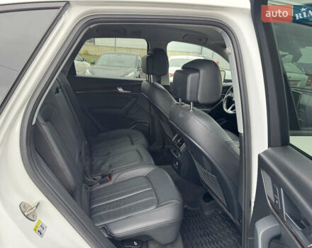 Белый Ауди Ку 5, объемом двигателя 1.98 л и пробегом 238 тыс. км за 18500 $, фото 30 на Automoto.ua