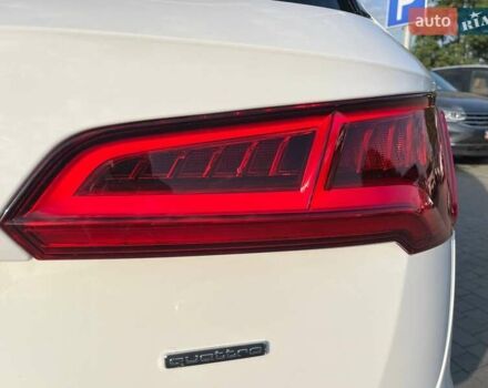 Білий Ауді Ку 5, об'ємом двигуна 1.98 л та пробігом 206 тис. км за 20600 $, фото 16 на Automoto.ua