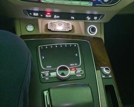 Білий Ауді Ку 5, об'ємом двигуна 1.98 л та пробігом 155 тис. км за 26200 $, фото 11 на Automoto.ua