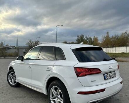 Белый Ауди Ку 5, объемом двигателя 1.98 л и пробегом 143 тыс. км за 24000 $, фото 3 на Automoto.ua