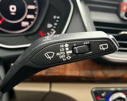 Белый Ауди Ку 5, объемом двигателя 2 л и пробегом 142 тыс. км за 25990 $, фото 75 на Automoto.ua