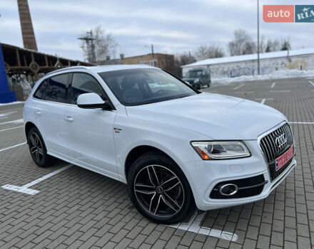 Білий Ауді Ку 5, об'ємом двигуна 2 л та пробігом 206 тис. км за 18500 $, фото 2 на Automoto.ua