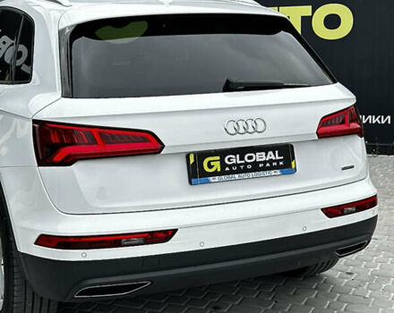 Білий Ауді Ку 5, об'ємом двигуна 1.97 л та пробігом 223 тис. км за 30900 $, фото 26 на Automoto.ua