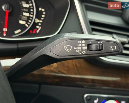 Белый Ауди Ку 5, объемом двигателя 1.98 л и пробегом 200 тыс. км за 22499 $, фото 48 на Automoto.ua