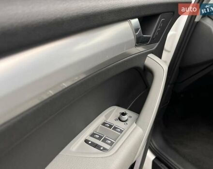 Белый Ауди Ку 5, объемом двигателя 1.98 л и пробегом 104 тыс. км за 36000 $, фото 10 на Automoto.ua