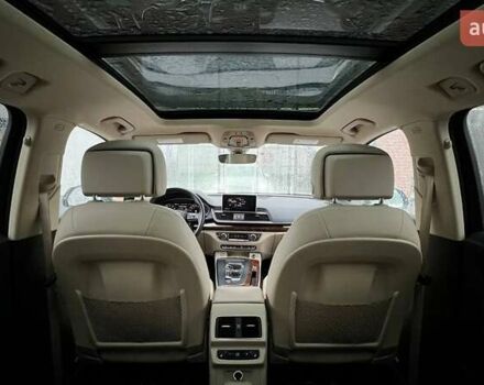 Белый Ауди Ку 5, объемом двигателя 2 л и пробегом 142 тыс. км за 25990 $, фото 56 на Automoto.ua