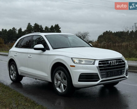 Белый Ауди Ку 5, объемом двигателя 2 л и пробегом 171 тыс. км за 21500 $, фото 1 на Automoto.ua