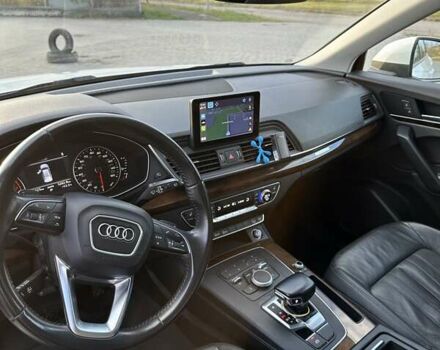 Белый Ауди Ку 5, объемом двигателя 1.98 л и пробегом 143 тыс. км за 24000 $, фото 14 на Automoto.ua