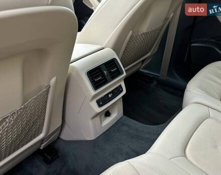 Білий Ауді Ку 5, об'ємом двигуна 2 л та пробігом 215 тис. км за 21800 $, фото 51 на Automoto.ua