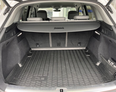 Белый Ауди Ку 5, объемом двигателя 2 л и пробегом 105 тыс. км за 34999 $, фото 40 на Automoto.ua