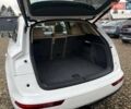 Білий Ауді Ку 5, об'ємом двигуна 2 л та пробігом 215 тис. км за 22000 $, фото 13 на Automoto.ua