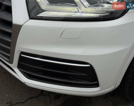 Белый Ауди Ку 5, объемом двигателя 1.98 л и пробегом 200 тыс. км за 22499 $, фото 14 на Automoto.ua