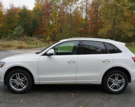 Белый Ауди Ку 5, объемом двигателя 2 л и пробегом 62 тыс. км за 15500 $, фото 2 на Automoto.ua