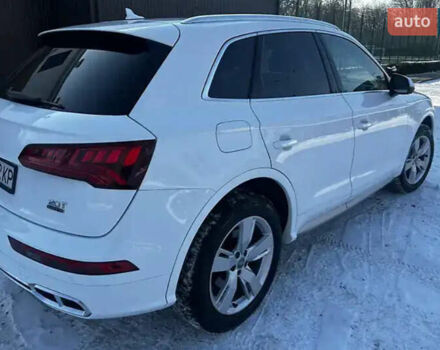 Белый Ауди Ку 5, объемом двигателя 1.98 л и пробегом 108 тыс. км за 23650 $, фото 9 на Automoto.ua