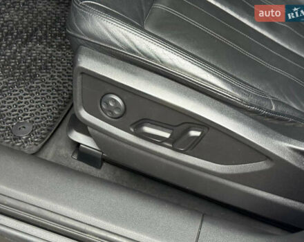 Белый Ауди Ку 5, объемом двигателя 1.98 л и пробегом 200 тыс. км за 22499 $, фото 37 на Automoto.ua