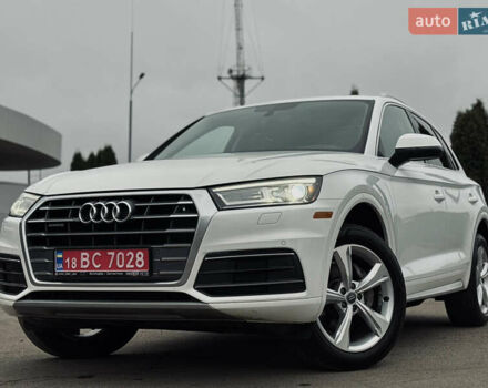 Белый Ауди Ку 5, объемом двигателя 1.98 л и пробегом 143 тыс. км за 25500 $, фото 2 на Automoto.ua