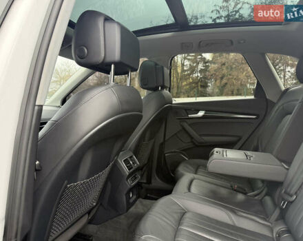 Белый Ауди Ку 5, объемом двигателя 1.98 л и пробегом 68 тыс. км за 25500 $, фото 24 на Automoto.ua