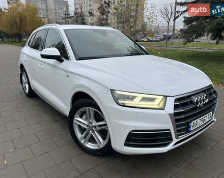 Белый Ауди Ку 5, объемом двигателя 1.97 л и пробегом 139 тыс. км за 28800 $, фото 9 на Automoto.ua