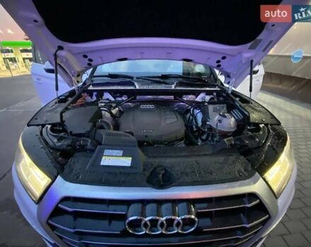 Білий Ауді Ку 5, об'ємом двигуна 1.98 л та пробігом 215 тис. км за 22650 $, фото 9 на Automoto.ua