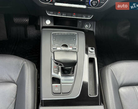 Белый Ауди Ку 5, объемом двигателя 1.98 л и пробегом 68 тыс. км за 25500 $, фото 34 на Automoto.ua