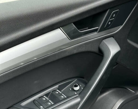 Білий Ауді Ку 5, об'ємом двигуна 1.97 л та пробігом 223 тис. км за 30900 $, фото 8 на Automoto.ua