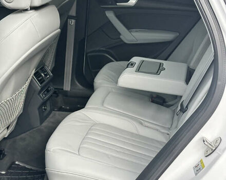 Белый Ауди Ку 5, объемом двигателя 1.98 л и пробегом 74 тыс. км за 26500 $, фото 38 на Automoto.ua