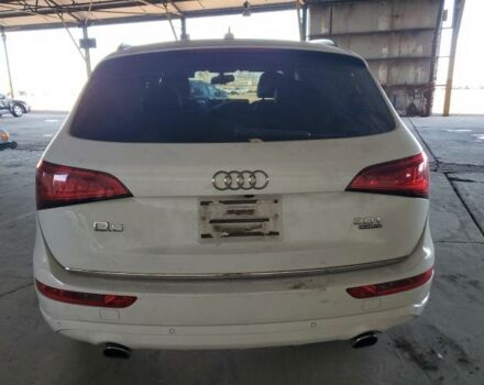 Белый Ауди Ку 5, объемом двигателя 2 л и пробегом 130 тыс. км за 13700 $, фото 4 на Automoto.ua