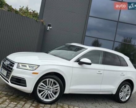 Білий Ауді Ку 5, об'ємом двигуна 2 л та пробігом 163 тис. км за 26750 $, фото 3 на Automoto.ua