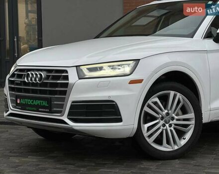 Белый Ауди Ку 5, объемом двигателя 2 л и пробегом 142 тыс. км за 25990 $, фото 1 на Automoto.ua