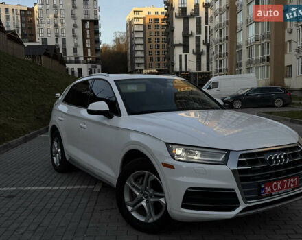 Білий Ауді Ку 5, об'ємом двигуна 1.98 л та пробігом 260 тис. км за 19000 $, фото 4 на Automoto.ua