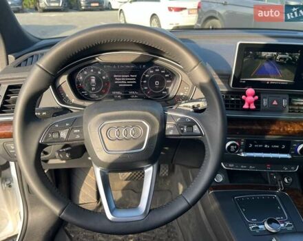 Білий Ауді Ку 5, об'ємом двигуна 1.98 л та пробігом 206 тис. км за 20600 $, фото 20 на Automoto.ua