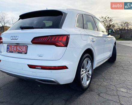 Белый Ауди Ку 5, объемом двигателя 2 л и пробегом 173 тыс. км за 24900 $, фото 9 на Automoto.ua