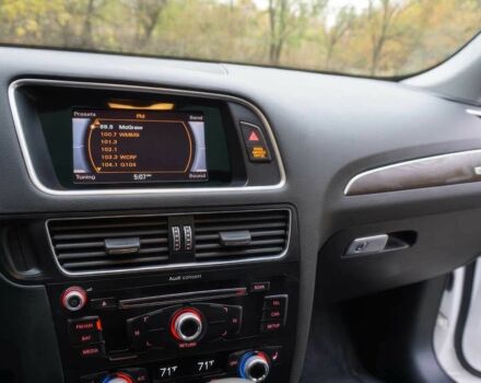 Белый Ауди Ку 5, объемом двигателя 2 л и пробегом 62 тыс. км за 15500 $, фото 7 на Automoto.ua