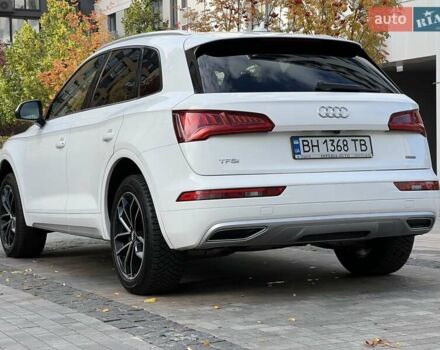 Ауди Ку 5 2017 в Киеве на Automoto.ua Белый Ауди Ку 5, объемом двигателя 1.98 л и пробегом 103 тыс. км за 23900 $, фото 19 на Automoto.ua