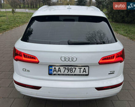 Белый Ауди Ку 5, объемом двигателя 1.97 л и пробегом 139 тыс. км за 28800 $, фото 21 на Automoto.ua