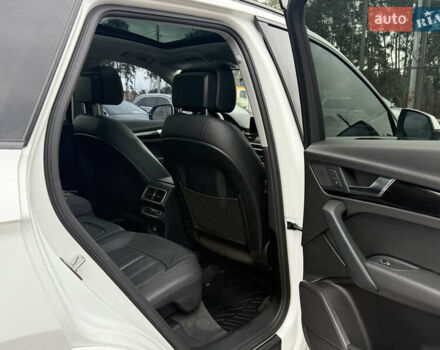 Белый Ауди Ку 5, объемом двигателя 1.98 л и пробегом 68 тыс. км за 25500 $, фото 26 на Automoto.ua