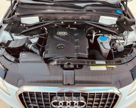 Білий Ауді Ку 5, об'ємом двигуна 2 л та пробігом 63 тис. км за 4200 $, фото 16 на Automoto.ua