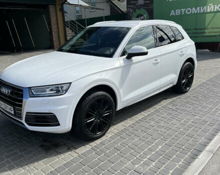 Білий Ауді Ку 5, об'ємом двигуна 1.97 л та пробігом 50 тис. км за 32900 $, фото 1 на Automoto.ua