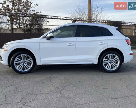 Белый Ауди Ку 5, объемом двигателя 2 л и пробегом 173 тыс. км за 24900 $, фото 5 на Automoto.ua