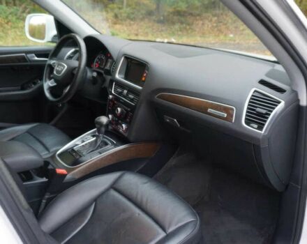 Белый Ауди Ку 5, объемом двигателя 2 л и пробегом 53 тыс. км за 12600 $, фото 7 на Automoto.ua