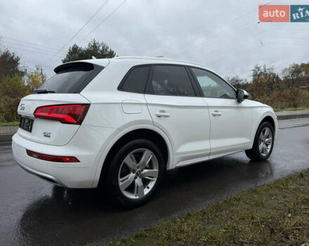 Белый Ауди Ку 5, объемом двигателя 2 л и пробегом 171 тыс. км за 21500 $, фото 9 на Automoto.ua